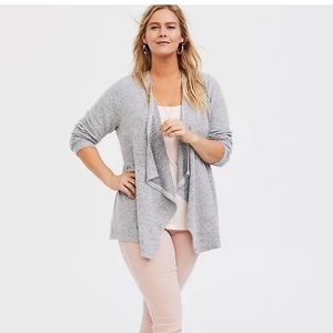 Torrid SUPER SOFT PLUSH GREY DRAPE CARDIGAN size 3